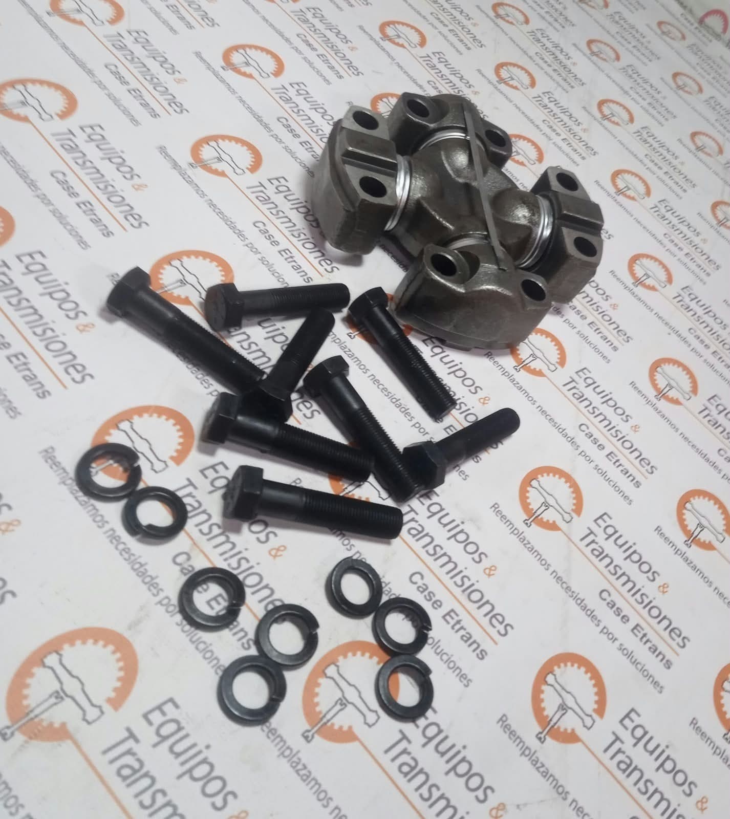 Universal Joint - MASSEY FERGUSON para AGRICULTURAL